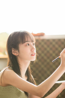 牵手黄绮珊